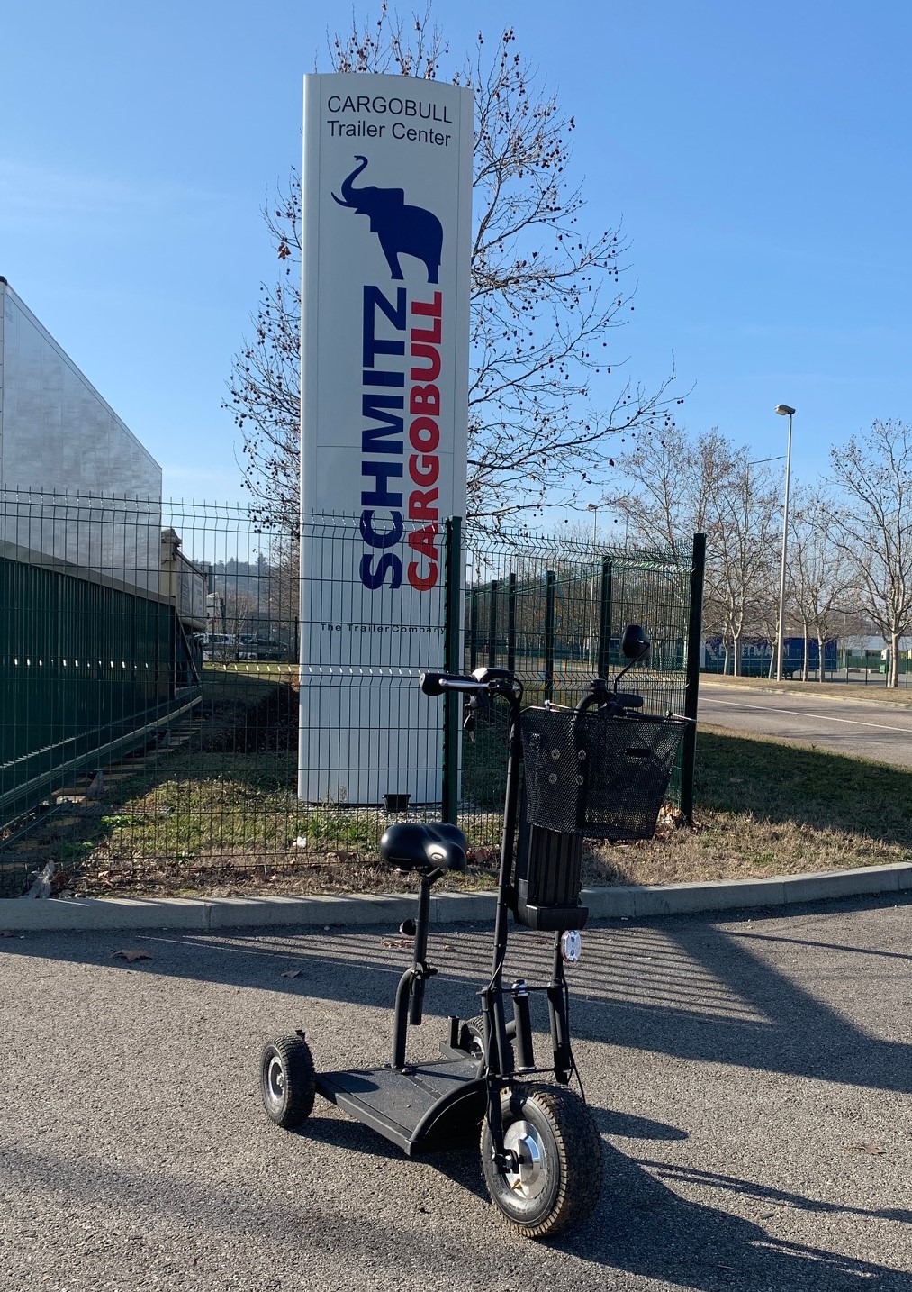 TRANSPORTEUR 3 ROUES
